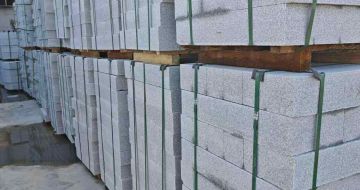 宜昌芝麻白路牙石，路侧石