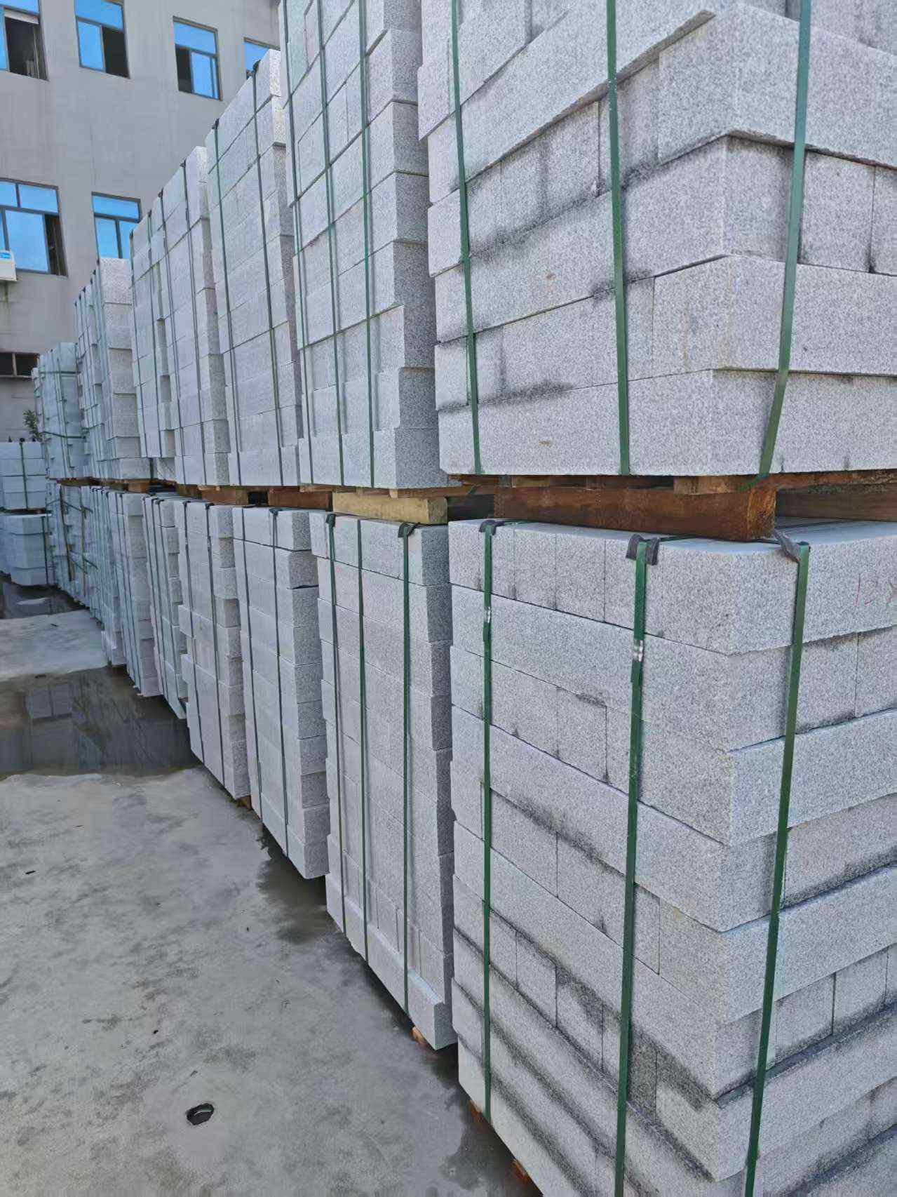 宜昌芝麻白路牙石，路侧石