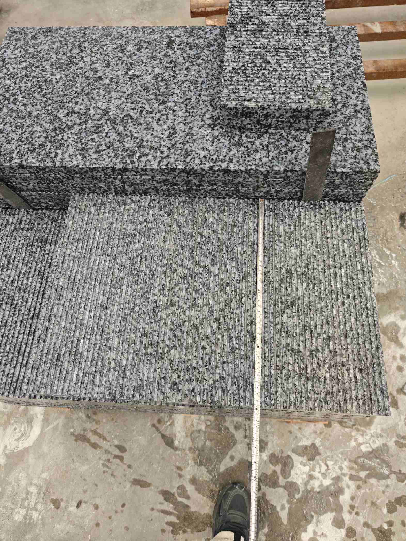 宜昌芝麻黑拉丝面