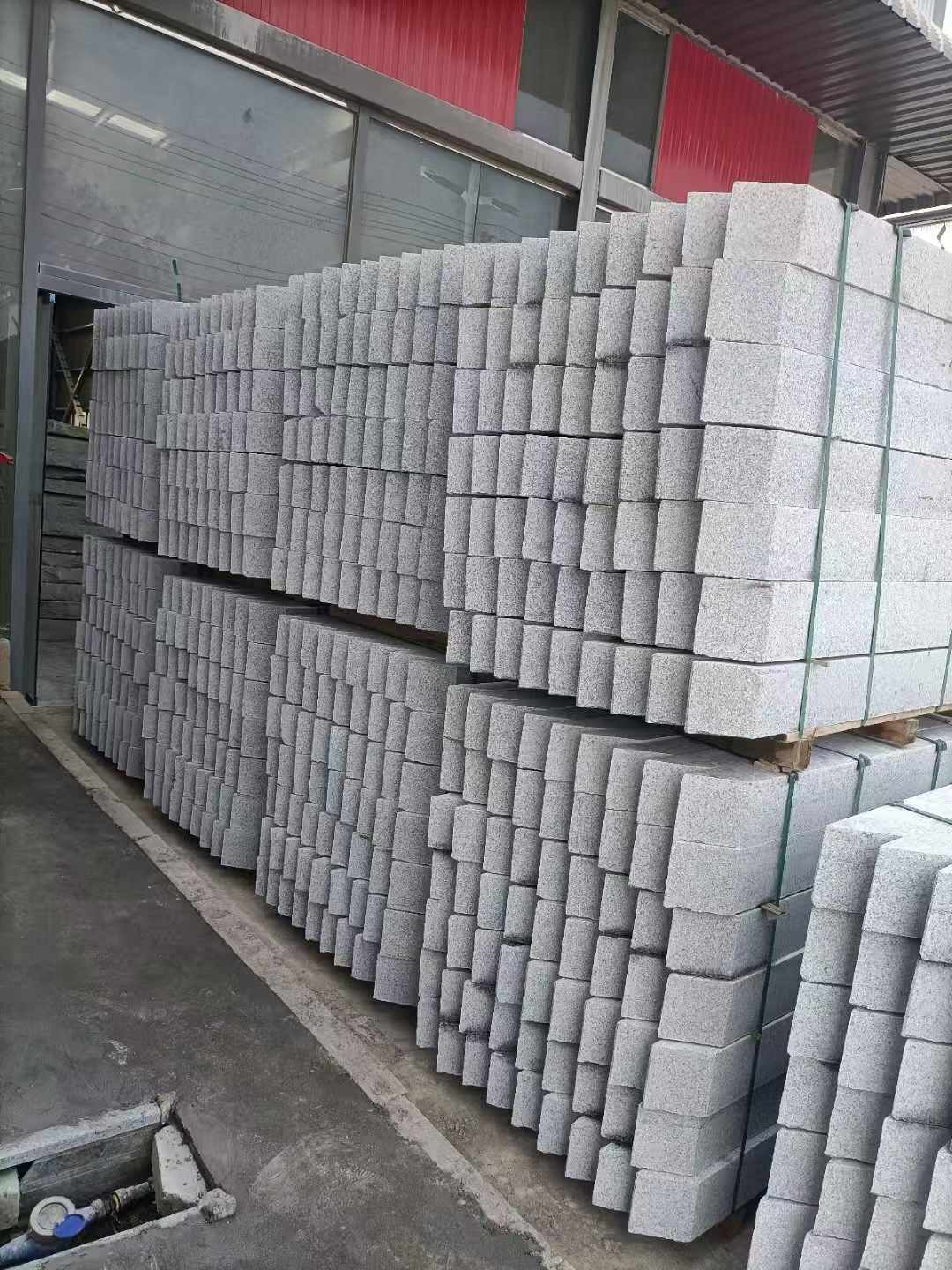 宜昌芝麻白树围石 树池